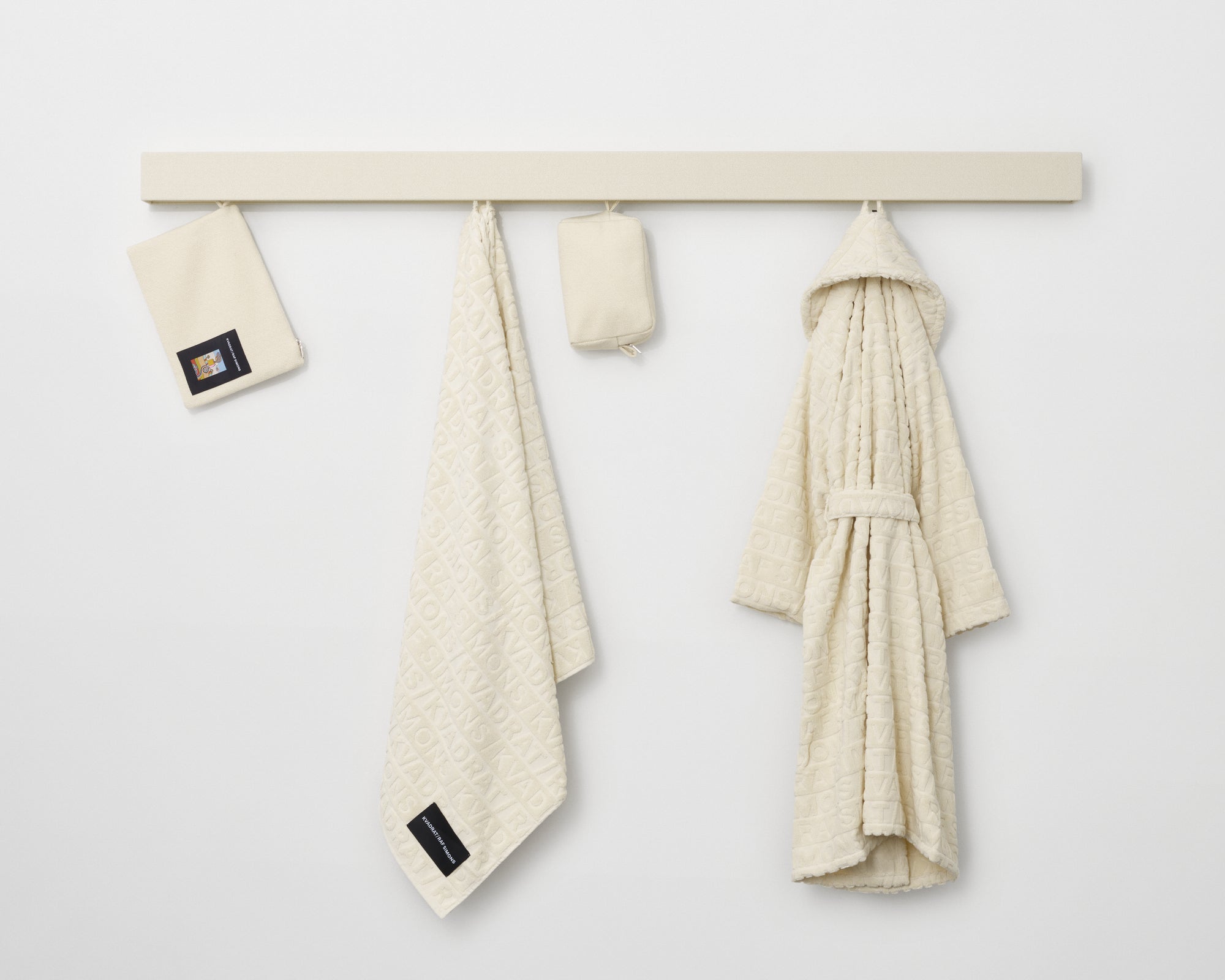 kvadrat raf simons shaker system off white